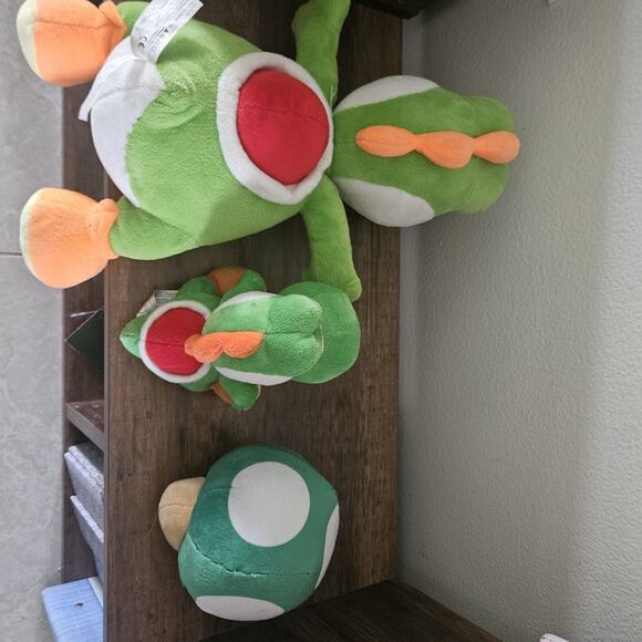 Yoshi Nintendo Plush Lot 2 Yoshi 1 Mushroom Super Mario Brothers Bundle Cute. EC - Picture 5 of 8